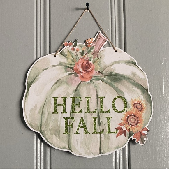 NWT- Beautiful Watercolor Glittered HELLO FALL Floral Pumpkin Decor Sign 🌻 - Picture 9 of 12